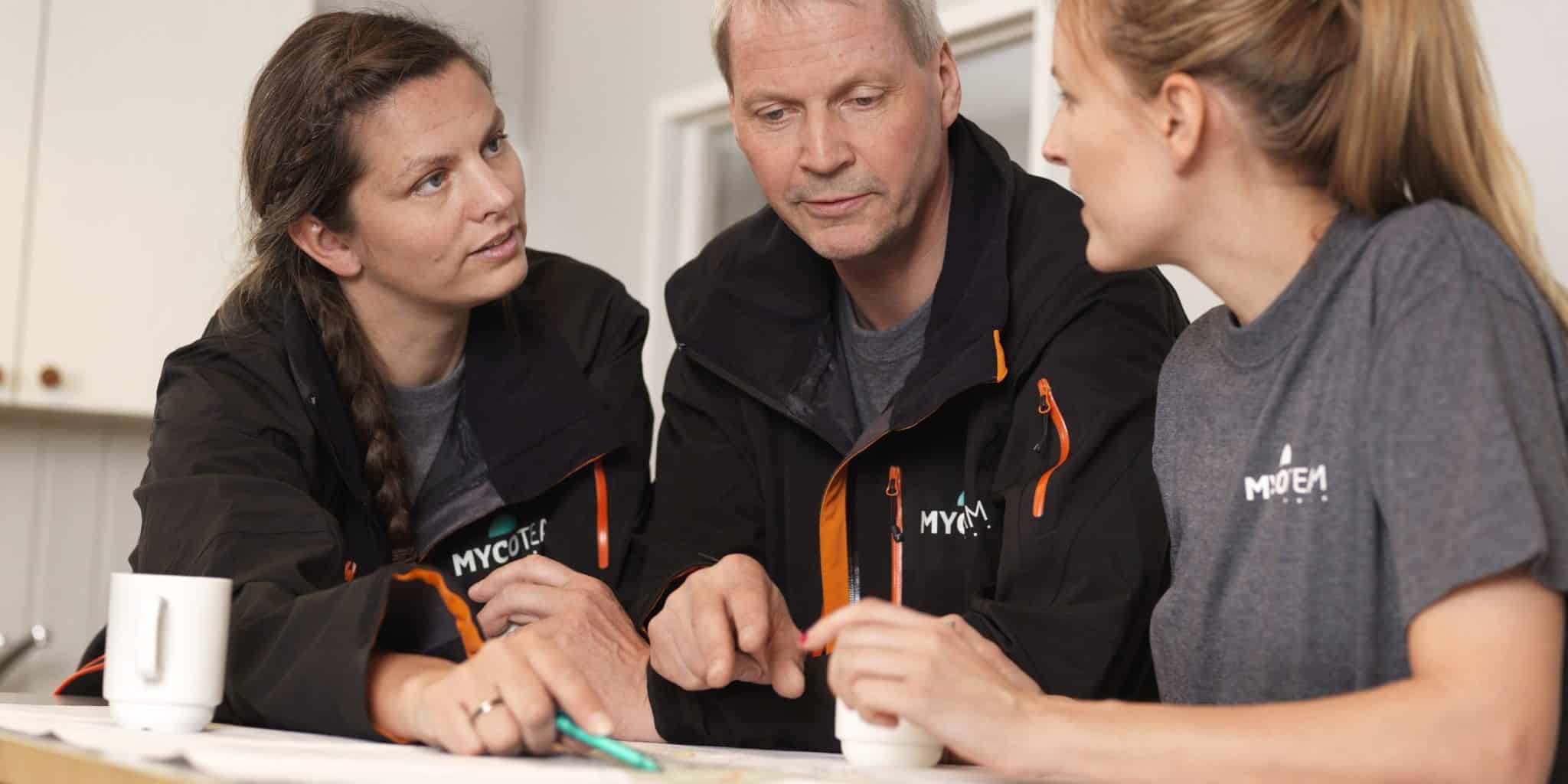 Tre eksperter i Mycoteam diskuterer BREEAM